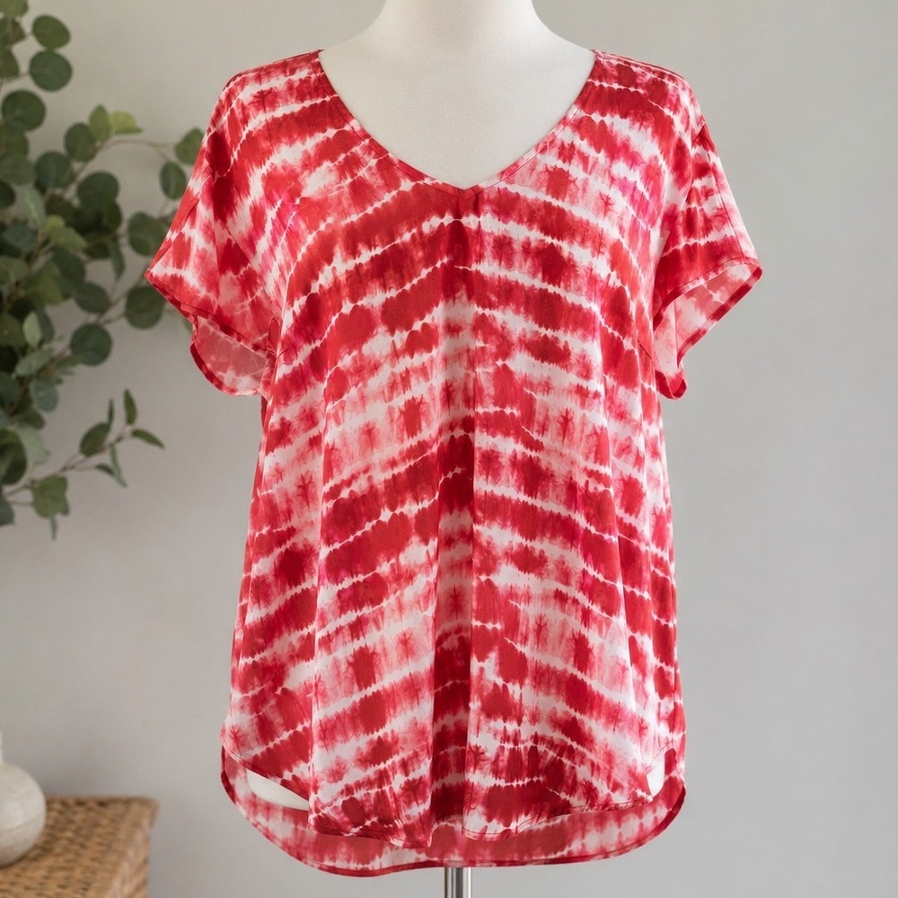 Torrid Womens Size 2 Red Pink Tie Dye V-Neck Chiffon Blouse Flutter Sleeve Boho